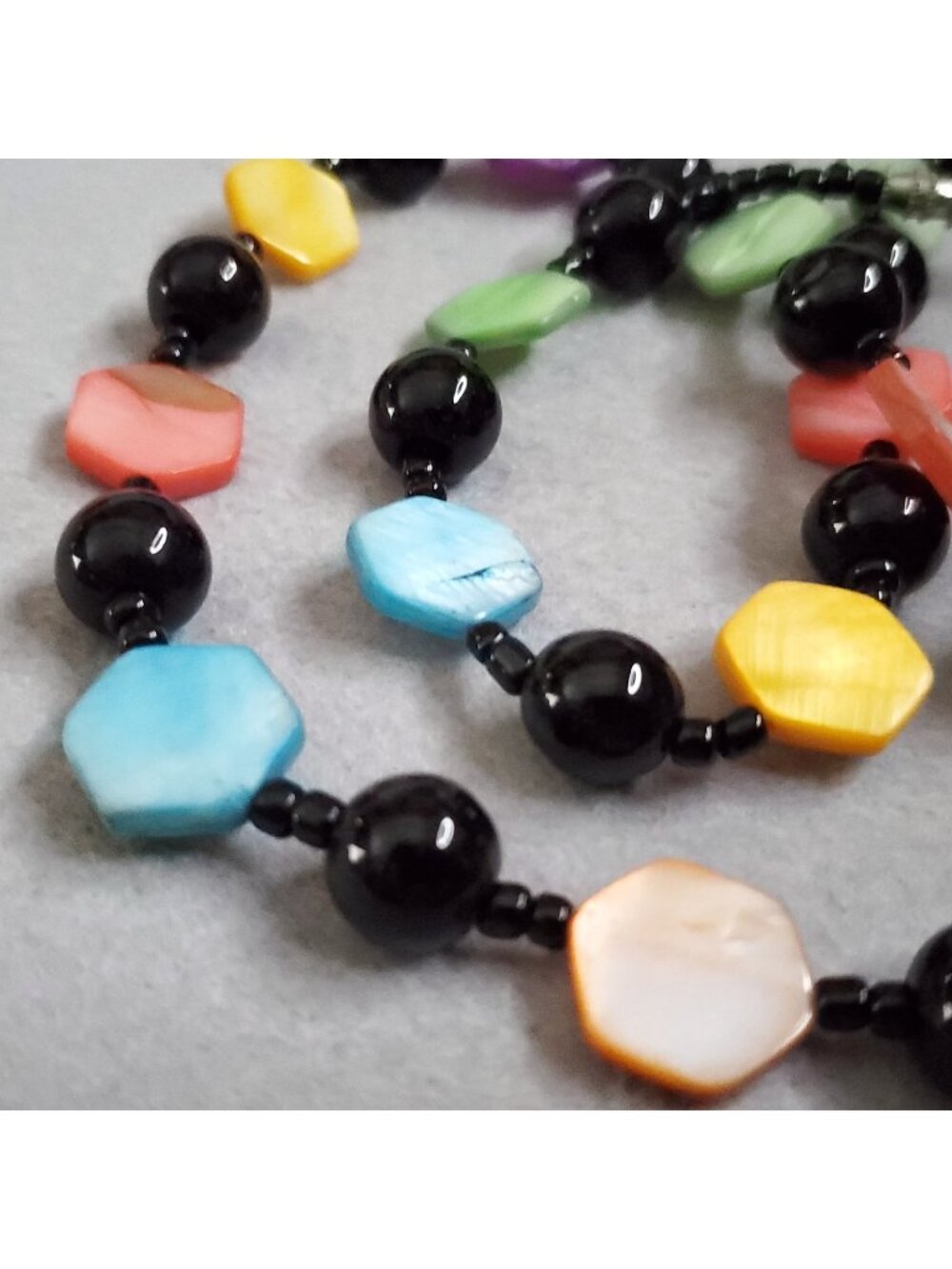 Vintage Beaded Necklace Black Glass Dyed Mother of Pearl Multicolor 29"
